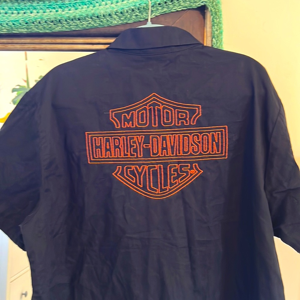 Brand new never worn Harley-Davidson shirt NWT size Medium